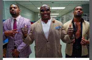 Franklin Lashley Instagram - Break’s over.  We’re taking over! #Smackdown 💵💵💵💰💰💰