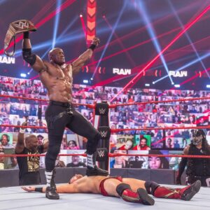 Franklin Lashley Instagram - 3 years ago, @bobbylashley finally faced @mikethemiz one-on-one and became the @wwe champion for the first time in his career!