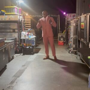 Franklin Lashley Instagram - Toronto #smackdown #dapper #suitgame