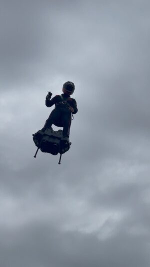 Franky Zapata Instagram - Memories of my flight for the 100 anniversary of Marseille-Provence Airport.

#frankyzapata #flyboardair #jetpack #zapata #future #technology #innovation #engineering #mobility