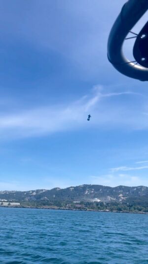 Franky Zapata Instagram - Reaching 230km/h👊🏻

#frankyzapata #flyboardair #jetpack #zapata #future #technology #innovation #engineering #mobility