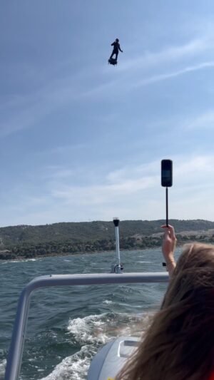 Franky Zapata Instagram - Capturing best moments with @insta360 

#frankyzapata #flyboardair #jetpack #zapata #future #technology #innovation #engineering #mobility