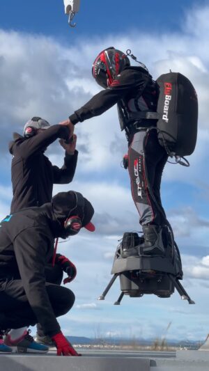 Franky Zapata Instagram - My dream is to fly, what about yours? 🚀💫
#frankyzapata #flyboard #livingthedream #passion