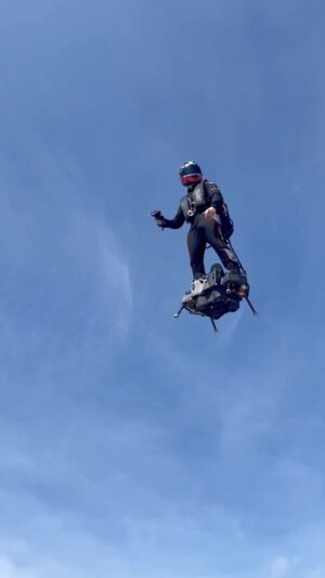Franky Zapata Instagram - About last Friday…

@shark_helmets 

#frankyzapata #flyboardair #jetpack #zapata #future #technology #innovation #engineering #mobility