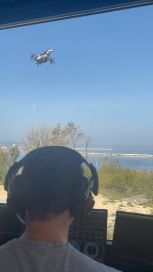 Franky Zapata Instagram - Live flight tracking at @zapata_company tower😎

#jetracer #zapata #frankyzapata #aviation #future #mobility #technology #development