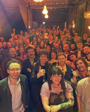 Fred Armisen Instagram - Thank you Manchester! 🇬🇧
Thanks @granfalloonmusic 
London tonight @villageunderground