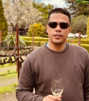 Fred Ferreira Instagram - Luxando em vinícola californiana em pleno pré-carnaval. Essa simpatia toda acaba na fatura de fevereiro. CERTEZA.