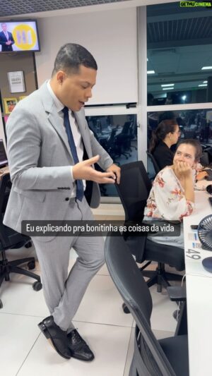 Fred Ferreira Instagram - Chora não, bonequinha! Hoje @mariliasaldanha está mais calma e pude explicar o sentido da vida pra ela.