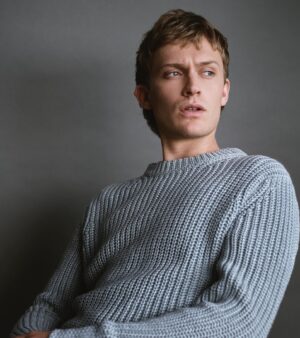 Freddie Dennis Instagram - Enjoyed speaking with @clichemag about Queen Charlotte 😎

Thanks as ever to @emilysusantighe @alfredhumphries @amanda.grossman and @davidreissphotography 🤓

https://clichemag.com/celebrity-news/interviews-celebrity-news/freddie-dennis-is-unwaveringly-faithful-to-his-king-in-queen-charlotte-a-bridgerton-story/amp/