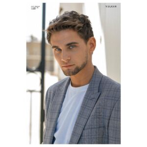 Freddie Thorp Instagram - Another one from @vulkanmag shoot. Happy Friday!! 😘