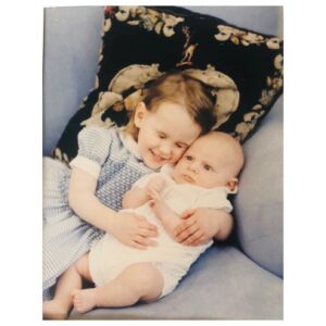 Freddie Thorp Instagram - Happy Birthday to my gorgeous Sister! Here’s to many more! ❤️ @opheliathorp
