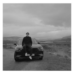 Freddy Carter Instagram - Went to Scotland and it was BONNIE. 

Thank you @arnoldclarkcarandvanrental for helping us out with the lovely set of wheels!