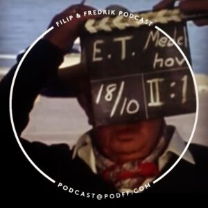 Fredrik Wikingsson Instagram - HURRAAAAA det är ÅRETS SISTA TORSDAG och dito PODCAST! Sicket kul år vi haft tillsammans! Härligt, makabert avsnitt, med hund-scat, asfokus, Loket Ohlsson som ansiktet utåt för att bo hemma hos sin mamma, Evert, Zlatan, Joan och MASSA ANNAT!! Så glad att ni är MED oss! Nu gasar vi! ❤️