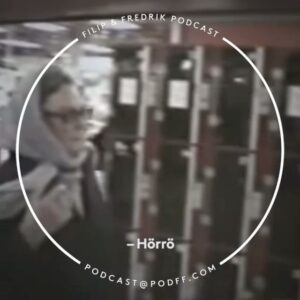 Fredrik Wikingsson Instagram - HURRAAAAA det är TORSDAG och PODCAST!!! Jag ser med viss häpenhet på bilden ovan att vi nu gjort 600 avsnitt. Om vi gör ett stort nummer av det i dagens eppe??? Det kan ni ge er FAN på att vi INTE gör. Istället MASSA ANNAT. Heilandets dos and dont’s. Curre Lindströms nya liv i Thailand, och Robert Börjessons myckna resande dit! Micke Dubois FRAMFART med colaflaskor! Magda Gads amerikanska (och därmed hotfulla) persona! Biverkningen som Gud glömde (”Loss of body suit, death”). Massa annat! Tänk att somliga av er har hört alla dessa 600 avsnitt. Det är långt ifrån rimligt. Älskar er! ❤️❤️❤️
