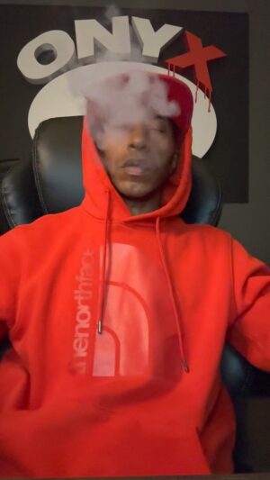 Fredro Starr Instagram - still cooking 💨💨💨 #tems #freemind #blend #remix #beats #producer #boombap #goodvibes