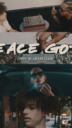 Fredro Starr Instagram - We shot the visual for “PEACE GOD” ☀️ Leave a comment if you’d like to see this one. 

UFO Fev x Fredro Starr 💯😡🛸🔫 ( @ufofev x @fredro_starr ) 

🎥 @akinfilmsnyc