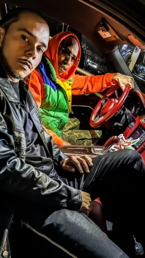 Fredro Starr Instagram - 🚨OFFICIAL VIDEO🚨

“Fast Life” - UFO Fev (Produced by @fredro_starr )

💯😡🛸🏎️💨🗽
OUT NOW ON YOUTUBE!!! 

Don’t sleep 💤

🎥 @akinfilmsnyc