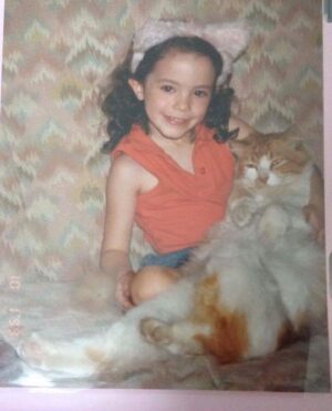 Freya Tingley Instagram - Secret lyf3 of🐱s

Trigger warning: photos contain content of cats being tortured… with love.
