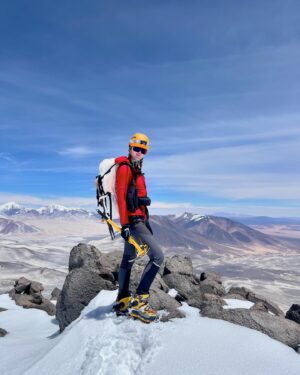 Frida Gustavsson Instagram - -postcards from chile-

above the cloud base the sun rises to a new day over the atacama desert - a day of relentless wind and sunshine. 
an unforgiving yet incredibly enticing environment that has been our home for the last few weeks while climbing. from our high camp (5550m) on el muerto we took a variation of the normal route to the summit (6510m) which included some interesting climbing and trail breaking. two days later we stood at the top of the world's highest volcano, ojos del salado (6893m), in the glaring sunshine and looked out over emerald lagoons and snow capped volcanoes, a sight that will linger with me. 
flamingoes danced by, vicunas showed up and condors flew high. 
laughed alot, learned alot and swam alot in the green hot springs. 
sweet dreams are made of this and I am lucky to have the best climbing partner in @lottahintsa 🫶🏼

❤️