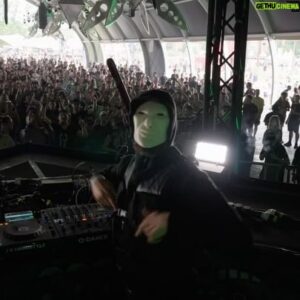 Frontliner Instagram - THE MASK RETURNS! Who needs this track and which kick gets you going the most? 1️⃣2️⃣?