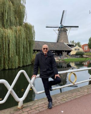 Fuat Güner Instagram - Utrecht çekimleri 📹#aramizdamuzikvar