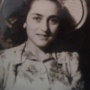 Fuat Güner Instagram - Mekanında Nurlar içinde uyu canım annem. Özlem’in bitmiyor. Herkesin anneler  gününü kutlarım