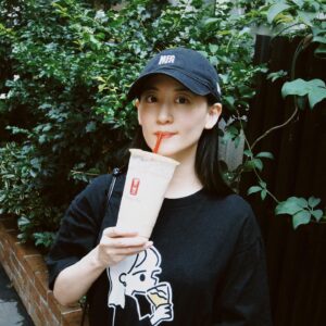 Fujiko Kojima Instagram - ビール大好き上西さん。