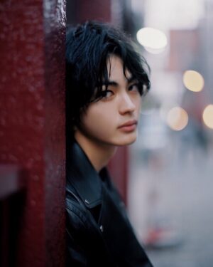 Fuju Kamio Instagram - 来年の21歳の誕生日(2020/1/21)に
1st写真集を発売させていただきます！
実は一年かけて撮影していました。
ぜひ手に取ってくださると嬉しいです。
イベント等もありますのでお楽しみに！

また、本日20時ごろより写真集に関するインスタライブもやりますのでぜひ。

では、今日も里見八犬伝行ってきます！
明治座へ！