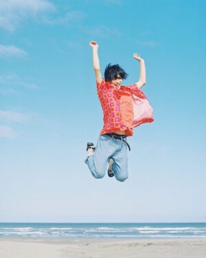 Fuju Kamio Instagram - 来年の21歳の誕生日(2020/1/21)に
1st写真集を発売させていただきます！
実は一年かけて撮影していました。
ぜひ手に取ってくださると嬉しいです。
イベント等もありますのでお楽しみに！

また、本日20時ごろより写真集に関するインスタライブもやりますのでぜひ。

では、今日も里見八犬伝行ってきます！
明治座へ！