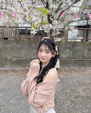 Fuka Kumazawa Instagram - 桜散る前に見に行けたよ🌸
葉桜になってて綺麗だったーー！

皆もお花見出来たー？