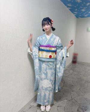 Fuka Kumazawa Instagram - イベントにて可愛い振袖着させて頂きました！👘 ❤︎

淡い水色がとっても素敵な色味で首元はピンクで可愛らしく！帯締めなどは華やかな振袖でした！

小さい頃から水色がいちばん好きなので一目惚れ🩵🫶🏻

#ふりふ #三松