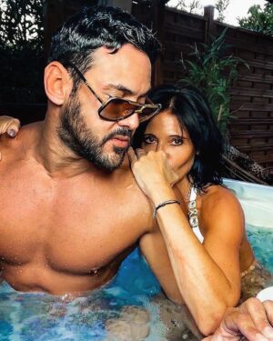 Gabano Manenc Instagram - Demain on se retrouve pour ne plus se quitter mon petit Koala!!! 🥰🔐🐨🏠💕

@nathalie_andreani_lavilla2

#nathaliegabano #couplegoals #Gabalife #gabalove
