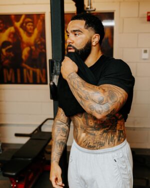 Gable Dan Steveson Instagram - Believe in yourself. Love the process. Enjoy the journey. 🙏🏽