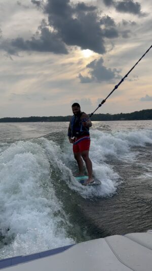 Gable Dan Steveson Instagram - 🏄🏽‍♂️