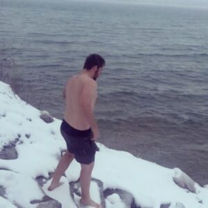 Gabriel Basso Instagram - Peak Hibernation Build.