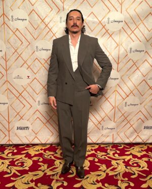 Gabriel Luna Instagram - The 38th Annual Imagen Awards. @imagenfound @thelastofus 

Styled by @avoyermagyan in @boss 
Grooming @kimbermakeup