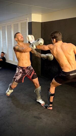 Gabriel Souza Instagram - @joaowolfgramm_ voou para fora da tela nesse aí😂🫶🏼
.
.
.
.
.
.
#boxe #mma #sparring