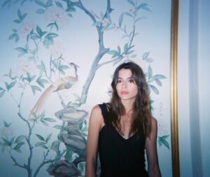 Gabriela Quezada Bloomgarden Instagram - pinkies up