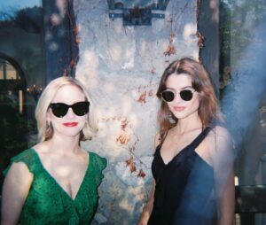 Gabriela Quezada Bloomgarden Instagram - pinkies up