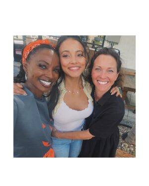 Gabrielle Walsh Instagram - Love these ladies! 

#SnapCracklePop ✨💕