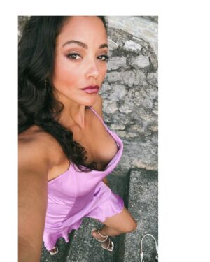Gabrielle Walsh Instagram - 💜✨ il mio cuore appartiene a... 

#positano #italia
