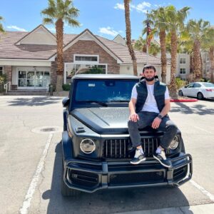 Gadzhi Rabadanov Instagram - Извини брат , но я выжимаю из нее все соки @aliabdelaziz