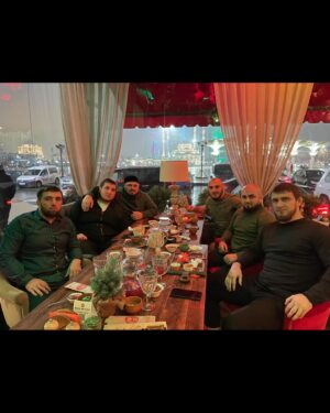 Gadzhimurad Khiramagomedov Instagram - Рад был встречи брат @za.vismuradov_95 ✊🏼БаркалЛлагь за тёплый приём