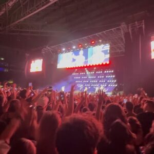 Gael Augusto Instagram - Eu realizei o sonho do adolescente que lá em 2007 começou a ouvir essa banda e nunca mais parou. Muito obrigado por fazer parte da minha vida, Jonas Brothers.