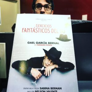 Gael García Bernal Instagram - Ya estamos. Hoy, y todos los Sábados (por diez semanas) 20:30hrs y 22:30hrs. #ejerciciosfantásticosdelyo #pessoa #teatrocoliseo #BuenosAires ¡Vénganse!