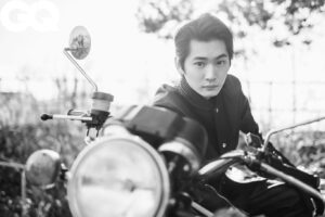 Gaku Oshida Instagram - .
GQ JAPAN
「あの"絶版旧車"に乗りたい！」
2台目はスズキGT380！
仮面ライダー、本郷猛のバイクでございます。
感動…
https://www.gqjapan.jp/article/20240422-suzuki-gt380

文・河西啓介　写真・安井宏充（Weekend.）　スタイリスト・堀直樹　ヘア＆メイク・Ryo　編集・稲垣邦康（GQ） 取材協力・UEMATSU

#スズキ 
#gt380 
#旧車