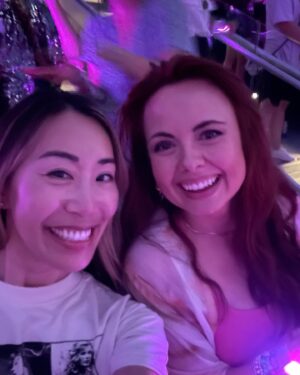 Galadriel Stineman Instagram - Started out a JV Swiftie, ended up in the major leagues. 🤩 Best. Night. Ever!