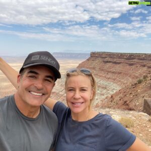 Galen Gering Instagram - If you haven’t already been I highly recommend this place for awe inspiring beauty, ease and epic adventures. Riding the ebikes in the park and seemingly having the road to ourselves was a highlight. #Zion national park people!