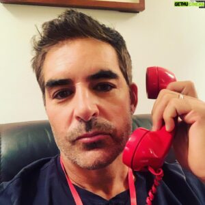Galen Gering Instagram - This is how we rehearse now. We talk on the in house phone. Hello? Yea it’s me Rafe. Hello...??? 
Huh. 
And this is how we get our hair and makeup done. Safety first people! Also we test every day. It’s a seriously impressive operation ova here at @nbcdays
Daytime ain’t playtime! Anyway it sure beats the alternative. 
@hairandmakeupfordays
