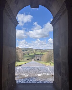 Gana Bayarsaikhan Instagram - 😴🌞🌿💙

#chatsworthhouse #chatsworthgardens #peakdistrict